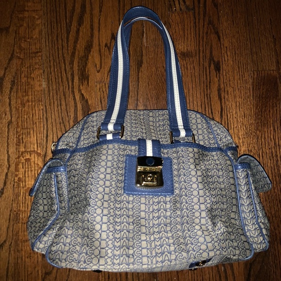 MARC BY MARC JACOBS canvas logo bag with side exterior pockets - Picture 3 of 7